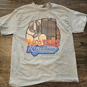 Hooters 9/11 Twin Towers Let Freedom Wing T Shirt Large